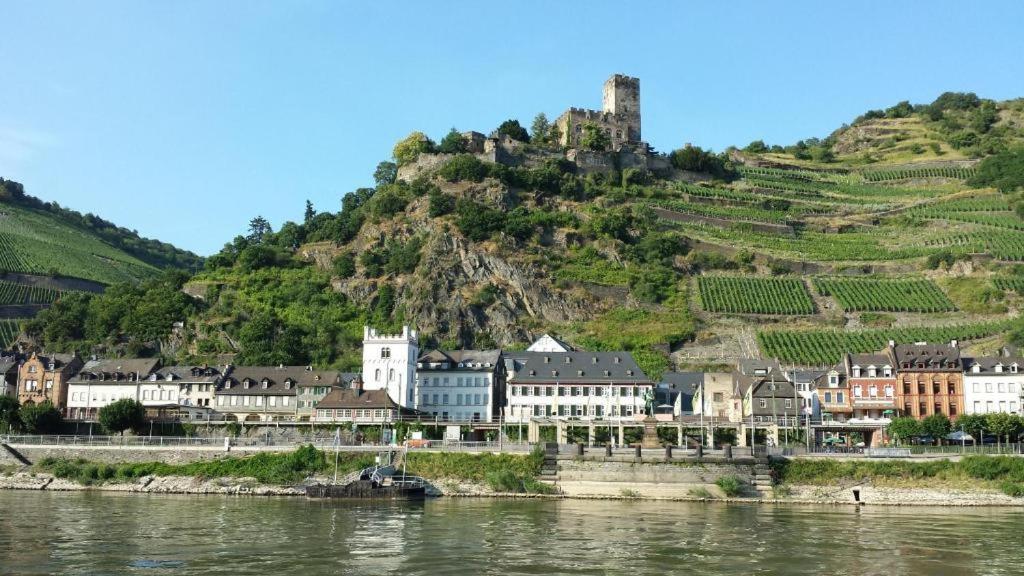 Penthouse Im Historischen Fachwerkhaus Mit Grosser Dachterrasse An Zentralster Lage Boppard Exterior photo